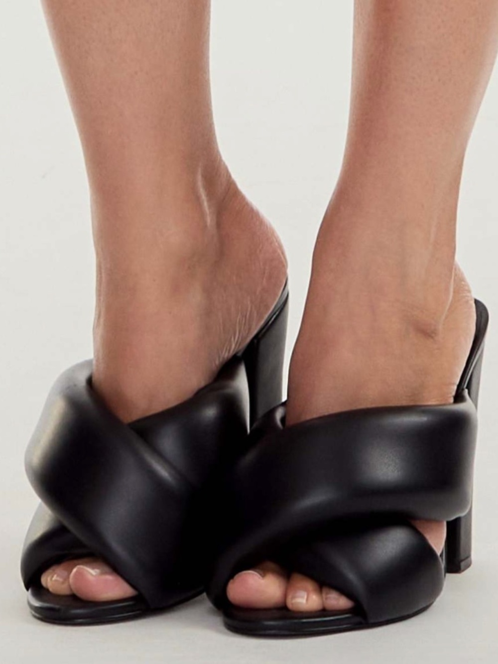 Cynthia Rowley Puffer Mules Worn Once Size 6
